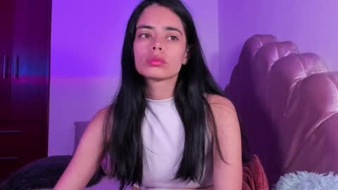 Valeria Model Independent online show from February 13, 2026, 5:03 am