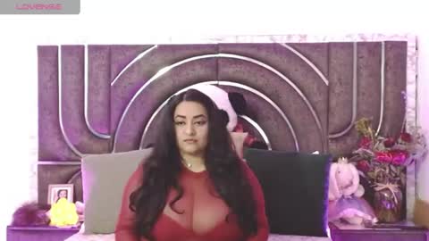 Snapshot of bella_taylor_a chatting on June 9, 2026, 9:04 pm Bella Taylore online show from June 9, 2026, 9:04 pm