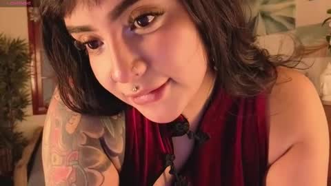 Bella  online show from October 11, 2025, 7:45 pm