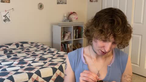 bellababy444 online show from January 30, 2025, 5:39 pm