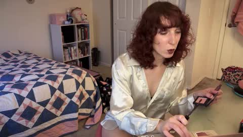 bellababy444 online show from November 17, 2025, 5:41 pm