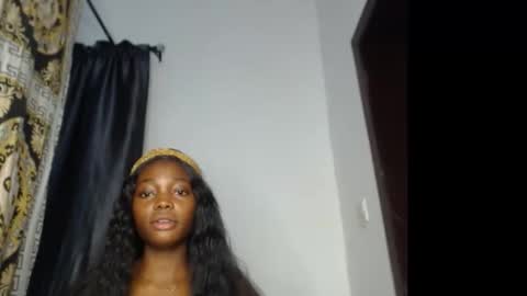 bella online show from October 10, 2025, 5:23 pm