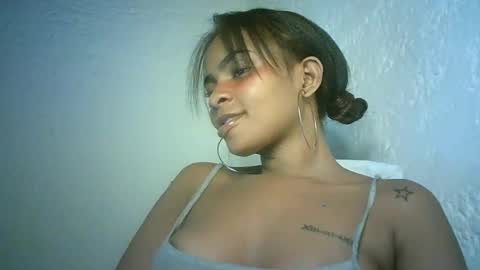 Bella online show from December 13, 2024, 5:27 am