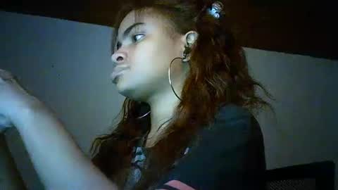 Bella online show from January 24, 2025, 3:43 am