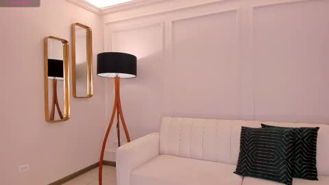  Bella C  online show from March 12, 2025, 2:56 pm