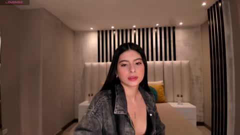 Bella online show from January 19, 2026, 12:25 am