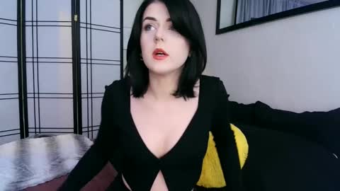 Snapshot of belladonnafortune chatting on February 7, 2025, 3:34 am Miss Fortune online show from February 7, 2025, 3:34 am