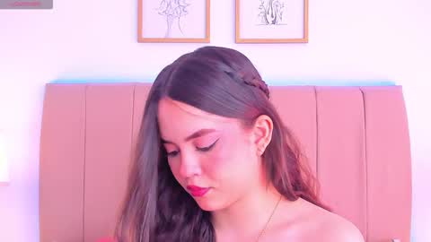 BellaFontana online show from February 11, 2026, 4:01 pm