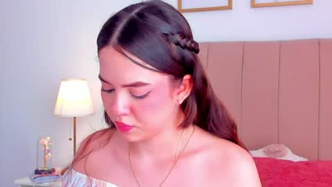 Snapshot of bellafontana chatting on July 30, 2026, 6:29 pm BellaFontana online show from July 30, 2026, 6:29 pm