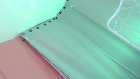 Bella rowt online show from February 6, 2025, 6:29 am