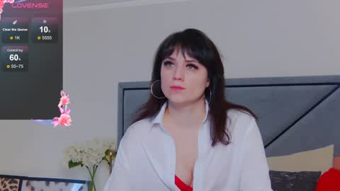 BellaHillss online show from February 3, 2025, 8:35 am