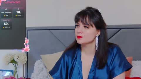 BellaHillss online show from March 8, 2025, 11:16 am