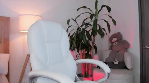 Snapshot of bellamia_ chatting on March 15, 2026, 5:41 pm Bella Mia online show from March 15, 2026, 5:41 pm
