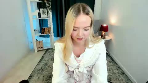 Snapshot of bellamontgomery chatting on July 15, 2026, 10:59 pm Bella online show from July 15, 2026, 10:59 pm
