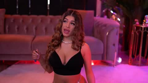 Bella online show from February 23, 2026, 6:49 pm