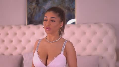 Bella online show from March 31, 2026, 5:46 pm