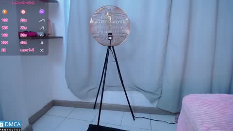   online show from March 12, 2025, 7:49 pm