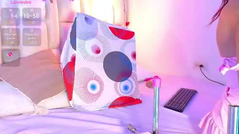 BellaSanderrs online show from June 20, 2026, 11:46 am