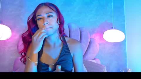 BellaSanderrs online show from July 18, 2026, 11:03 am