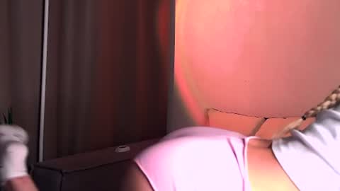 bellasecrettt online show from July 21, 2026, 5:48 pm