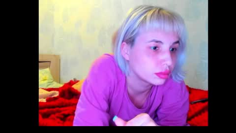 Bella Seen online show from March 4, 2025, 2:10 pm