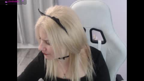 Starr40 online show from October 28, 2025, 1:03 pm