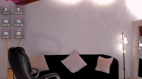 Bella online show from June 21, 2026, 4:26 am