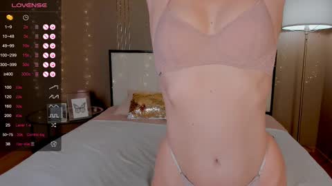 Snapshot of bellatip chatting on February 27, 2025, 1:05 am Bella online show from February 27, 2025, 1:05 am