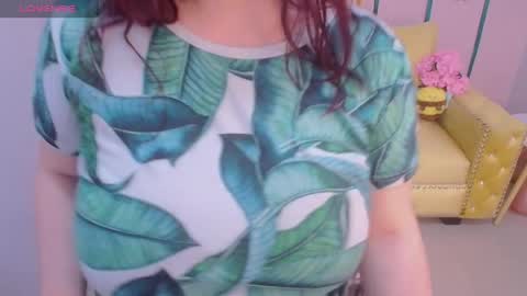 Bella online show from April 7, 2026, 1:33 pm