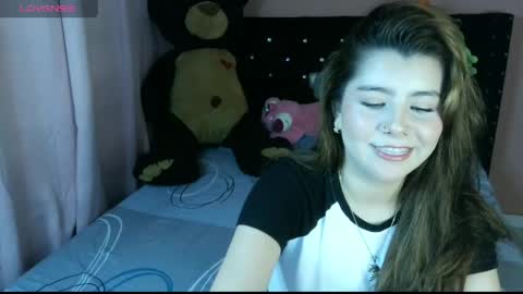 Snapshot of bellatrix_colen chatting on May 20, 2026, 9:21 pm Aleja online show from May 20, 2026, 9:21 pm