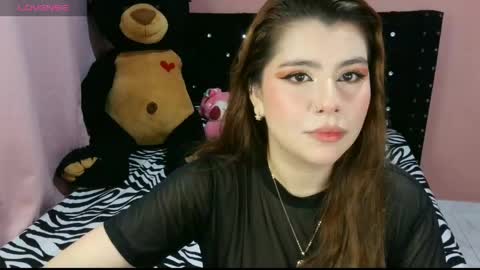 Snapshot of bellatrix_colen chatting on May 25, 2026, 1:33 am Aleja online show from May 25, 2026, 1:33 am