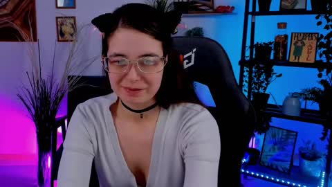 Bella. Ntmu online show from January 27, 2025, 11:00 pm