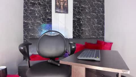  Isabella  Independent model online show from December 15, 2024, 3:45 am