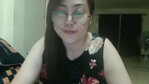 Bella online show from February 17, 2025, 3:53 pm