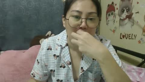 Bella online show from September 10, 2025, 9:09 am