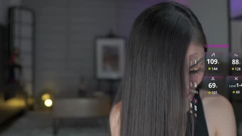 Belle Adrienne  IG  online show from March 9, 2025, 1:26 pm