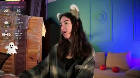 Bella online show from November 1, 2025, 3:36 pm