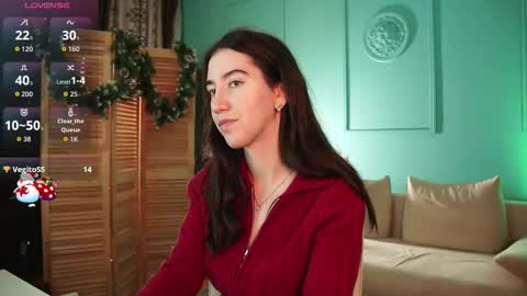 Snapshot of belle_via chatting on December 17, 2025, 3:40 pm Bella online show from December 17, 2025, 3:40 pm