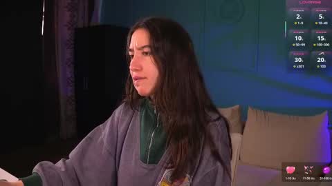 Bella online show from April 19, 2026, 8:35 am