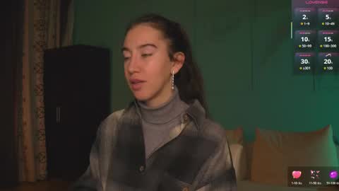 Snapshot of belle_via chatting on April 24, 2026, 4:53 pm Bella online show from April 24, 2026, 4:53 pm
