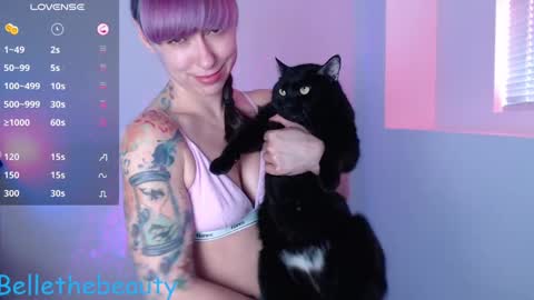 Belle online show from March 4, 2025, 6:18 pm