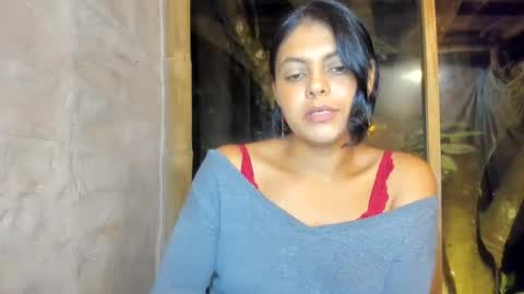 Snapshot of bellezacosmica chatting on June 19, 2026, 3:44 am bellezacosmica online show from June 19, 2026, 3:44 am