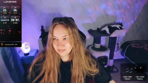 Your Annabelle Wolf  online show from December 27, 2024, 3:04 pm