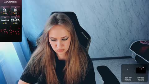 Your Annabelle Wolf  online show from February 4, 2025, 11:27 am