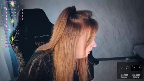 Your Annabelle Wolf  online show from October 5, 2025, 10:13 am