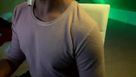 bello477192 online show from December 20, 2025, 6:37 pm