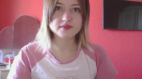 Snapshot of belovedmary chatting on May 22, 2026, 8:21 am belovedmary online show from May 22, 2026, 8:21 am