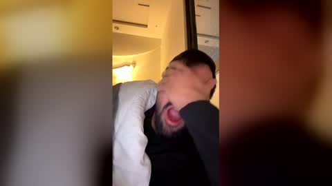 Baba  muscle gay uncut bigass anal man men straight Bi online show from March 5, 2026, 9:49 am