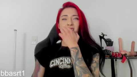 Bely   Bbasrt1 -  hot online show from April 28, 2026, 2:33 pm