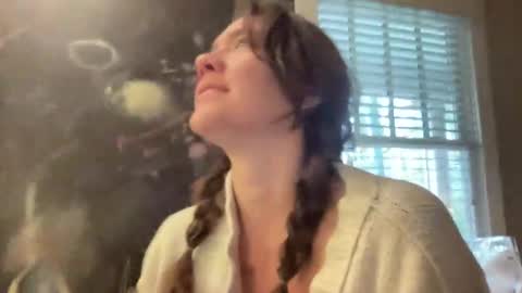 bendlikebecks online show from December 1, 2025, 1:16 pm